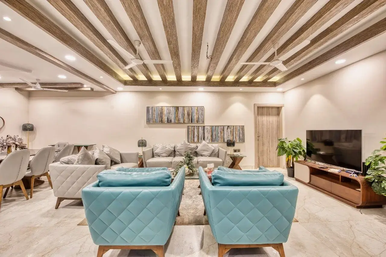 3 Bedrooms Villa crown photos