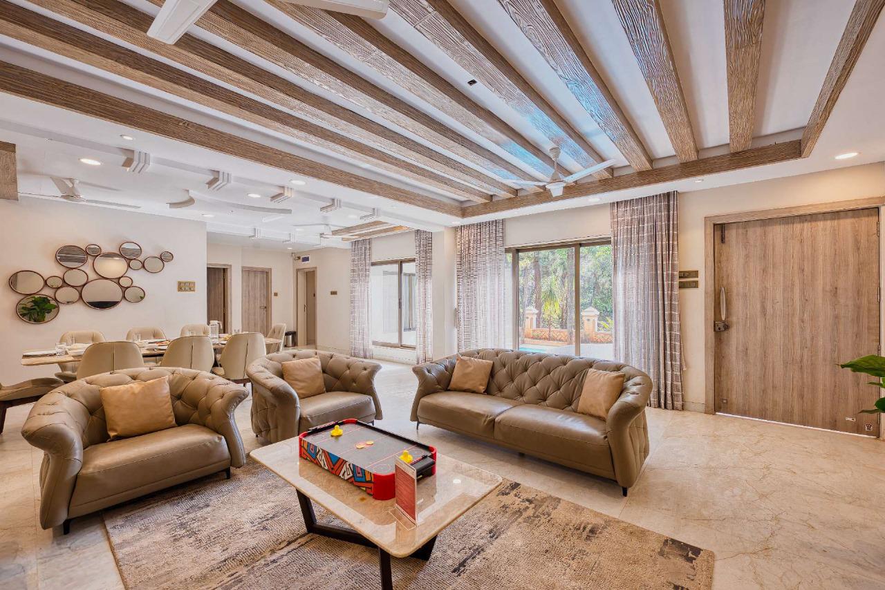 Arlington Bijou Villa - 4 Bedrooms Villa Panchgani - Living Area