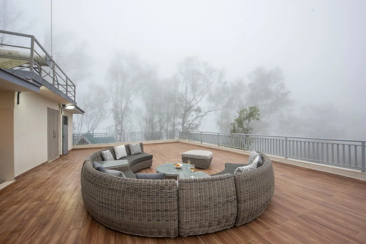 4 BHK Arlington Heights photos