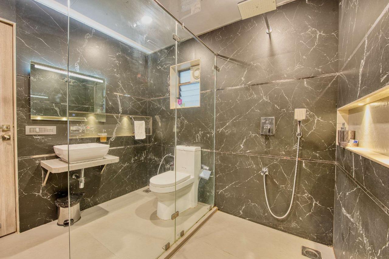 7 Bedrooms Villa manor